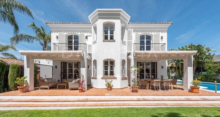 Villa de luxe en première ligne de golf à louer à long terme à Guadalmina Alta