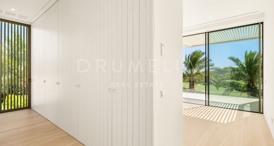 New innovative frontline golf Avant-garde luxury villa with superb views in Finca Cortesin, Casares.