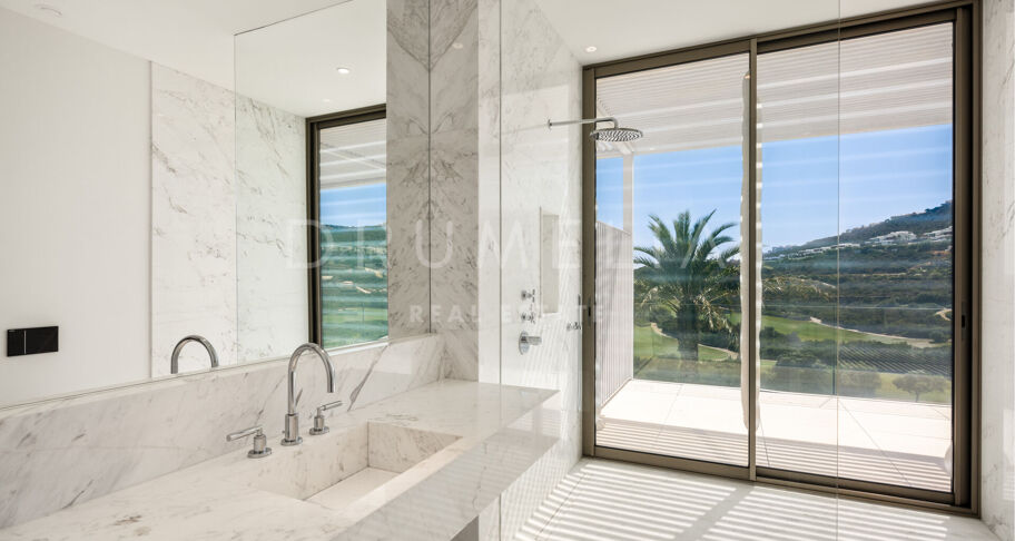 New innovative frontline golf Avant-garde luxury villa with superb views in Finca Cortesin, Casares.