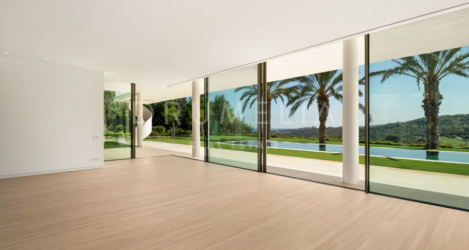 New innovative frontline golf Avant-garde luxury villa with superb views in Finca Cortesin, Casares.