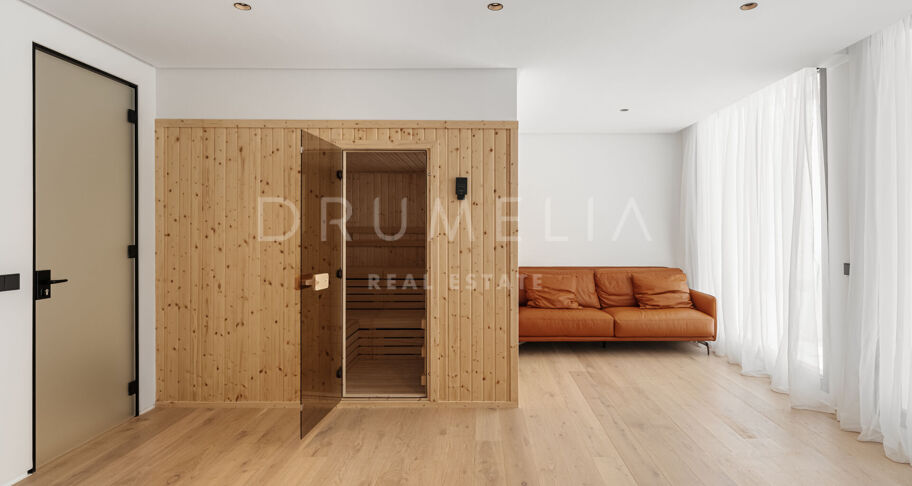 The Golden One- Luxury Modern Eco-Friendly Villa in The Golden 7 Urbanization- Golden Mile, Marbella