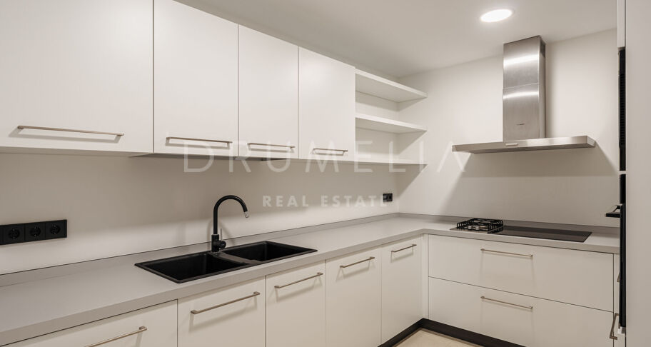 The Golden One- Luxury Modern Eco-Friendly Villa in The Golden 7 Urbanization- Golden Mile, Marbella