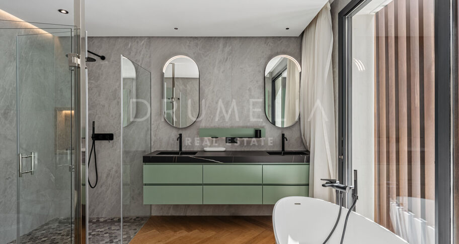 The Golden One- Luxury Modern Eco-Friendly Villa in The Golden 7 Urbanization- Golden Mile, Marbella
