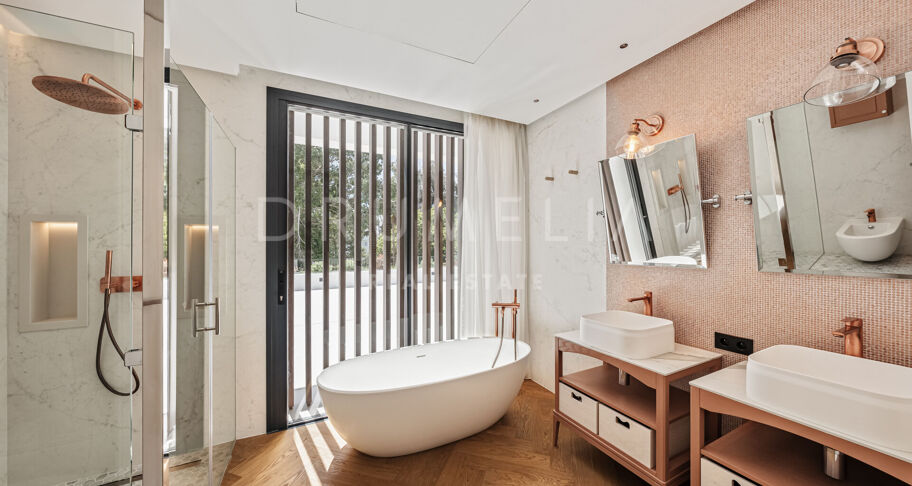 The Golden One- Luxury Modern Eco-Friendly Villa in The Golden 7 Urbanization- Golden Mile, Marbella