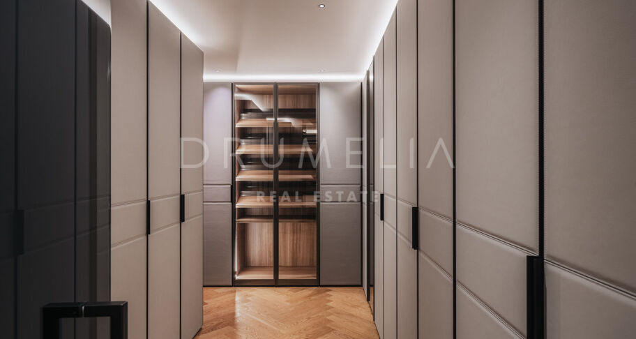 The Golden One- Luxury Modern Eco-Friendly Villa in The Golden 7 Urbanization- Golden Mile, Marbella