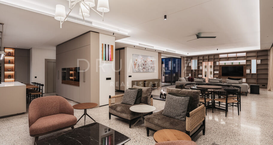 The Golden One- Luxury Modern Eco-Friendly Villa in The Golden 7 Urbanization- Golden Mile, Marbella