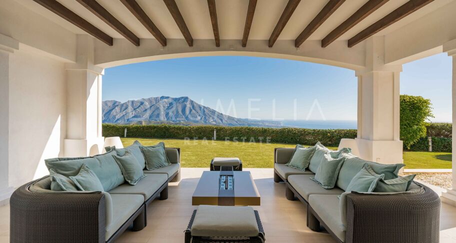 Luxe Villa in La Zagaleta met Panoramisch Uitzicht en Uitzonderlijke Privacy