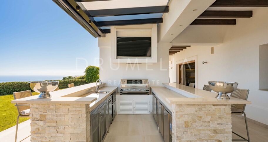 Luxe Villa in La Zagaleta met Panoramisch Uitzicht en Uitzonderlijke Privacy