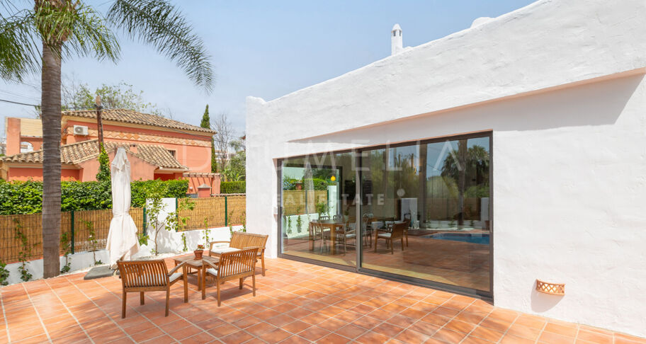 Unikalna willa w stylu architektonicznym na sprzedaż w Nagüeles, Marbella Golden Mile