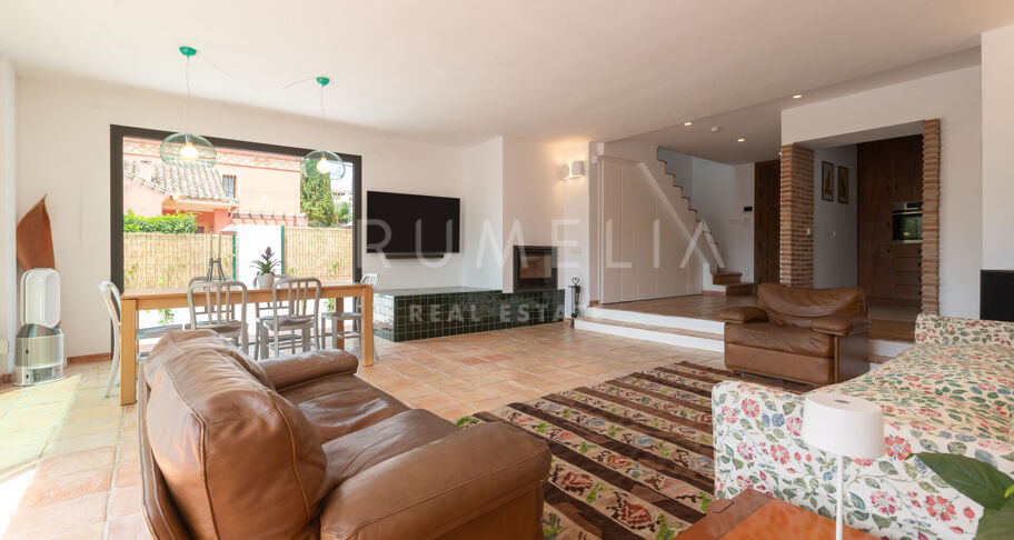Unikalna willa w stylu architektonicznym na sprzedaż w Nagüeles, Marbella Golden Mile