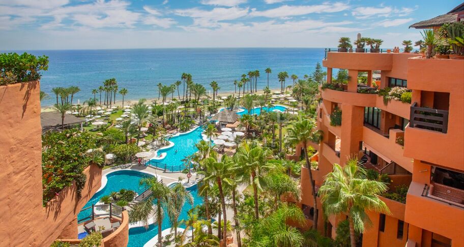 Stunning Penthouse in the Private Wing of Kempinski Hotel Bahia, Estepona