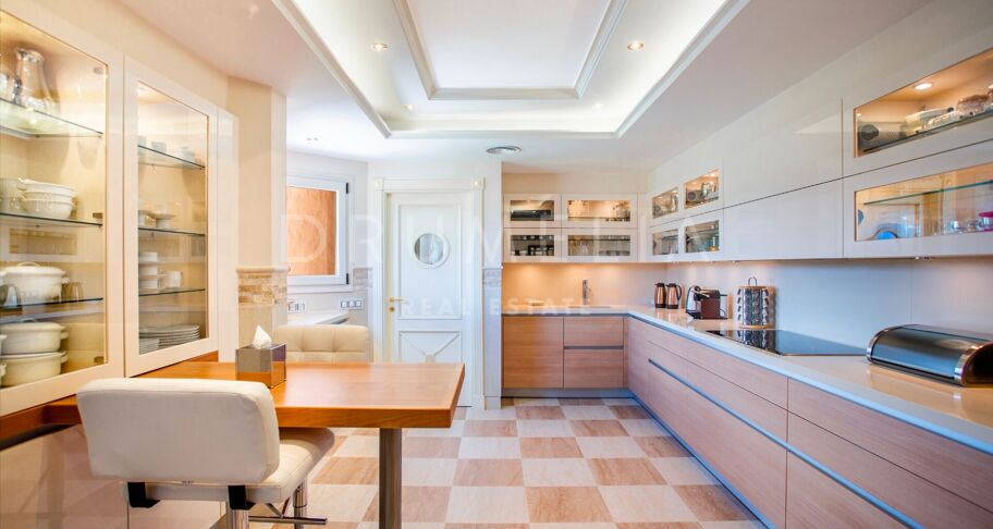 Stunning Penthouse in the Private Wing of Kempinski Hotel Bahia, Estepona