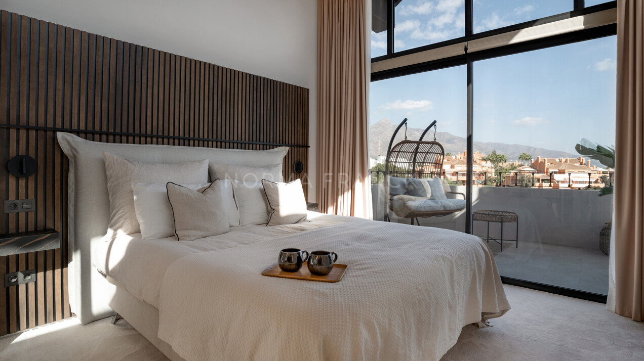 Villa Bellavue - Magnificent home with stunning views and walking distance to the beach and Puerto Banus