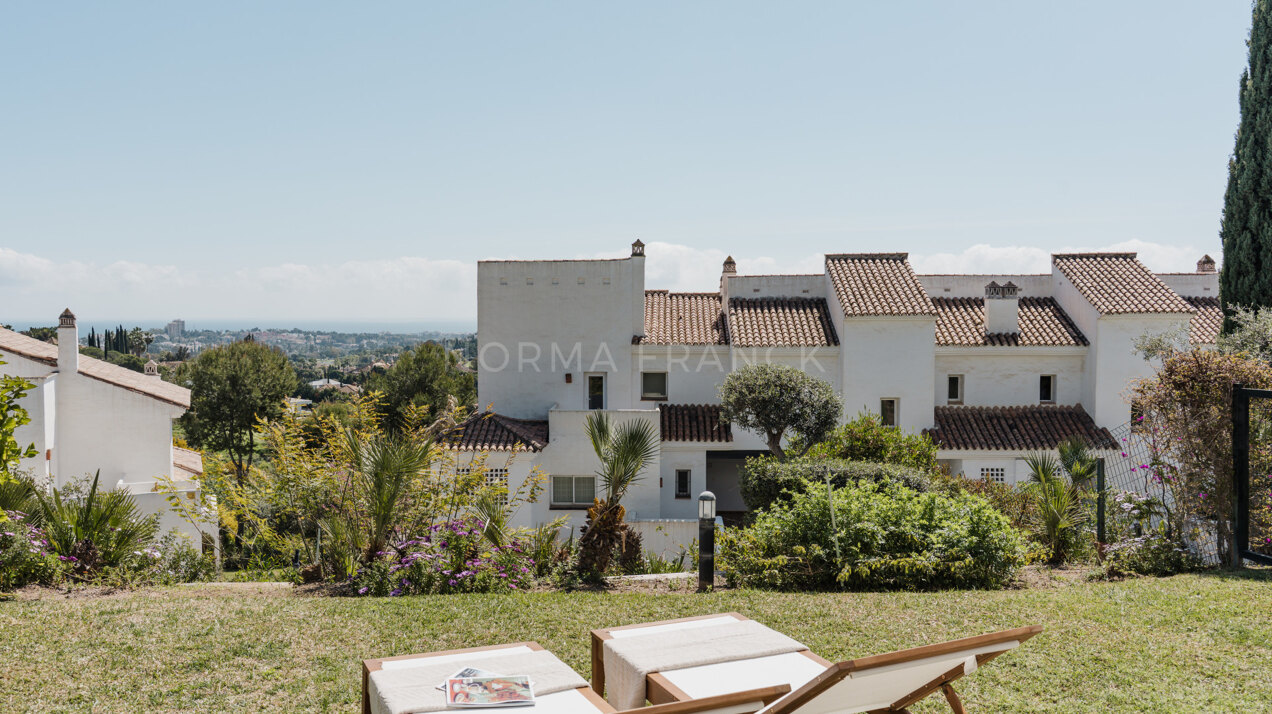 La Quinta Village 701