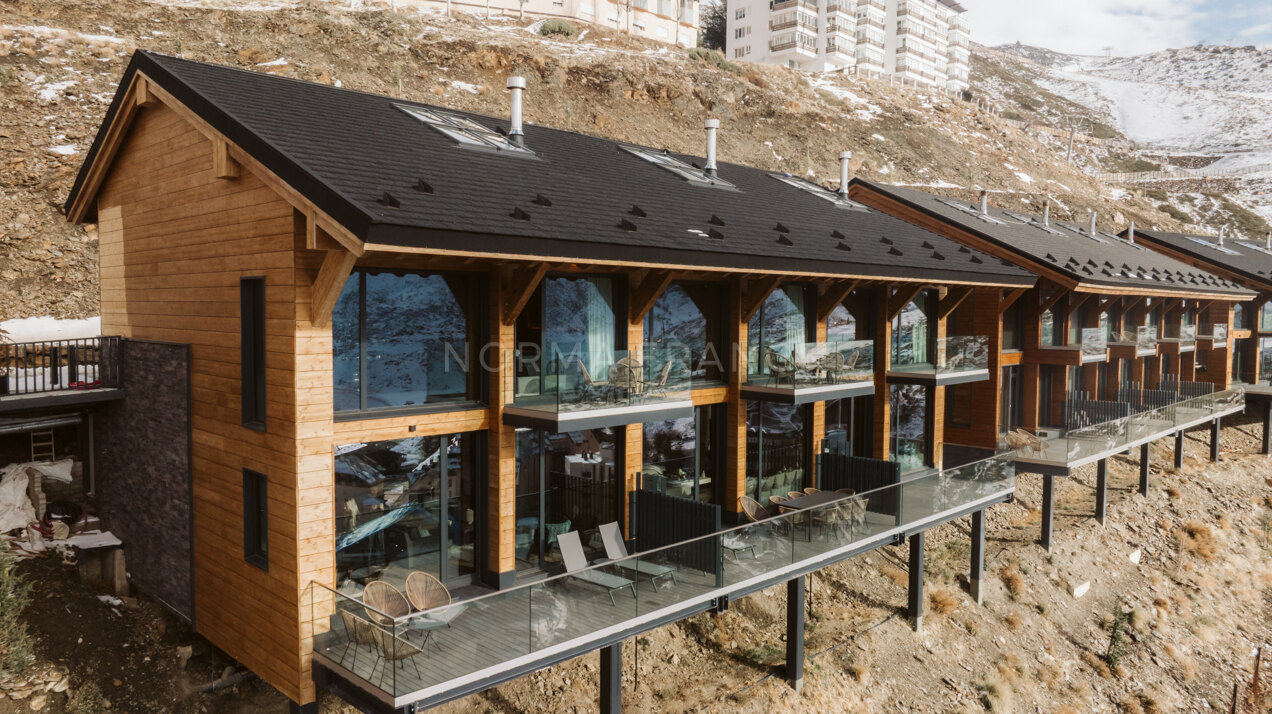 Sierra Views 4, Sierra Nevada