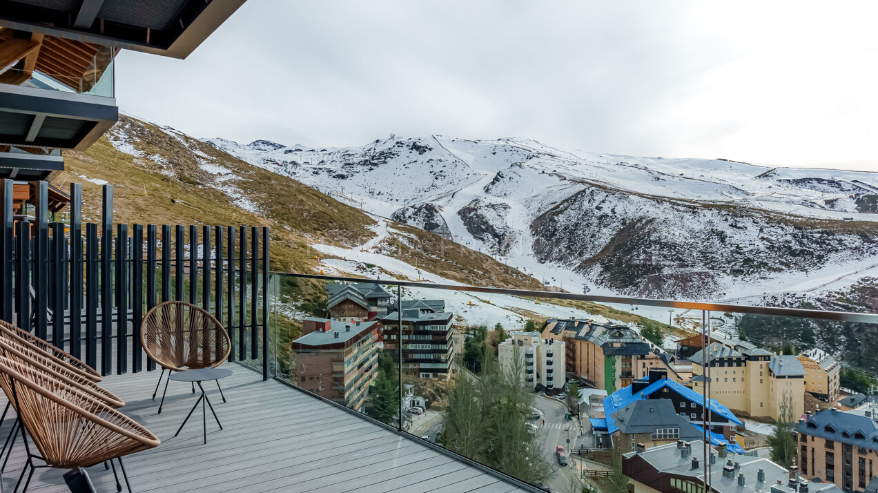 Sierra Views 4, Sierra Nevada