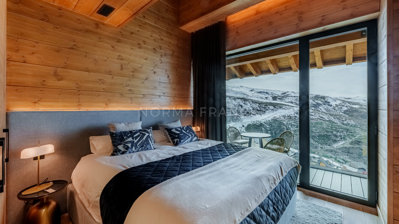 Sierra Views 4, Sierra Nevada