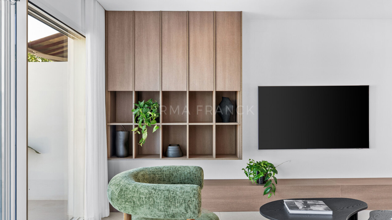 Casa Zia - Welcome to this charming home with private outdoor living space and pool with minimalist elegant design inspired by southern Italy.