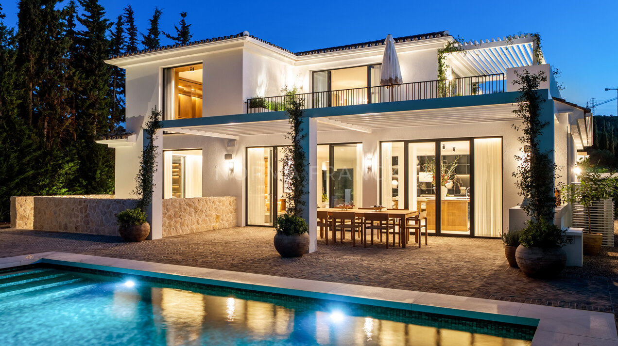 Villa Siena - Architectural masterpiece situated directly on the prestigious Las Brisas golf course