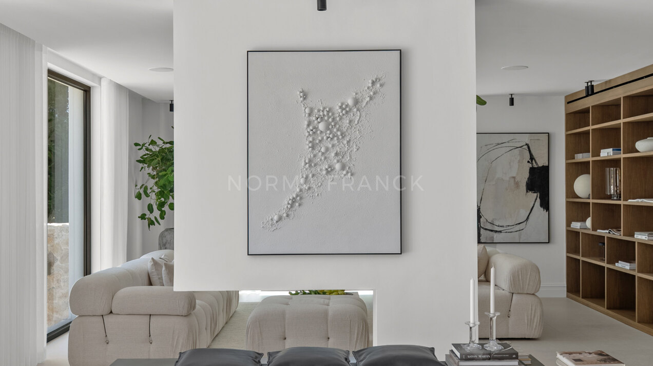 Villa Siena - Architectural masterpiece situated directly on the prestigious Las Brisas golf course