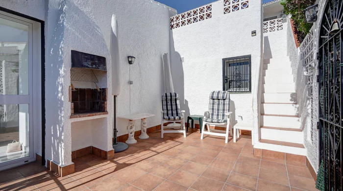 Villa for sale in Calahonda, Mijas Costa