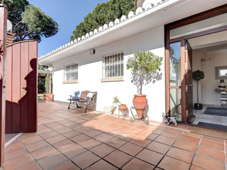 Villa for sale in Calahonda, Mijas Costa