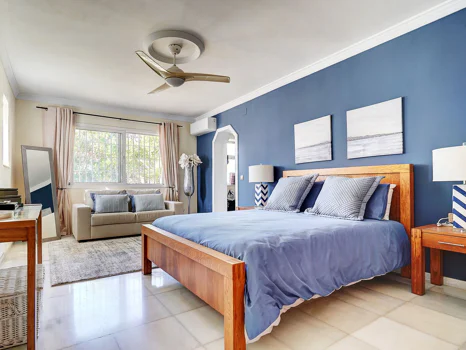 Villa for sale in Calahonda, Mijas Costa