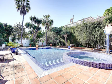 Villa for sale in Calahonda, Mijas Costa