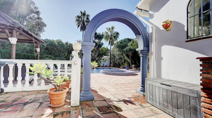 Villa for sale in Calahonda, Mijas Costa