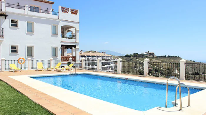 Penthouse for sale in Calahonda, Mijas Costa