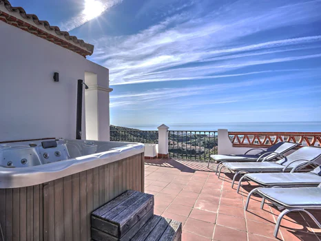 Penthouse for sale in Calahonda, Mijas Costa