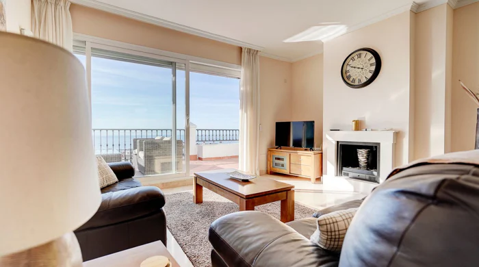 Penthouse for sale in Calahonda, Mijas Costa