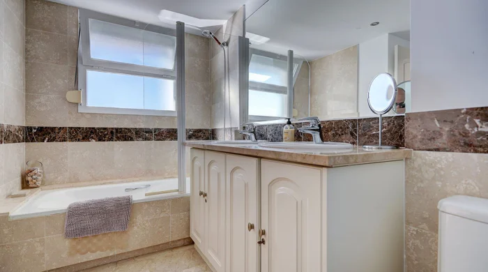 Penthouse for sale in Calahonda, Mijas Costa
