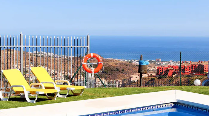 Penthouse for sale in Calahonda, Mijas Costa
