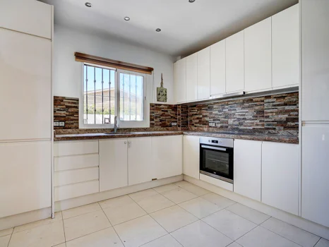 Villa for sale in Torreblanca, Fuengirola