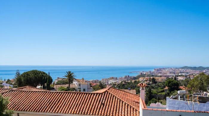 Villa for sale in Torreblanca, Fuengirola