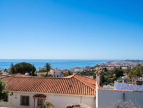 Villa for sale in Torreblanca, Fuengirola