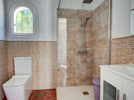 Villa for sale in Sierrezuela, Mijas Costa