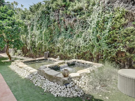 Villa for sale in Sierrezuela, Mijas Costa