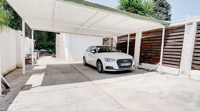 Villa for sale in Sierrezuela, Mijas Costa