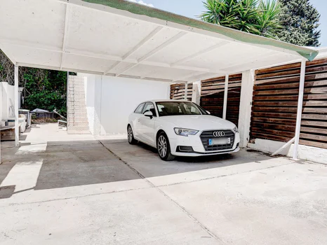 Villa for sale in Sierrezuela, Mijas Costa
