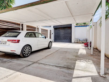 Villa for sale in Sierrezuela, Mijas Costa