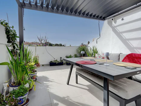 Town House for sale in Las Chapas, Marbella East