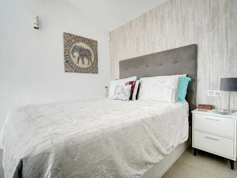 Town House for sale in Las Chapas, Marbella East