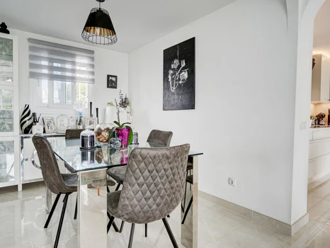 Villa for sale in Mijas