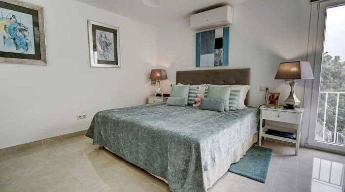 Villa for sale in Mijas