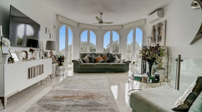 Villa for sale in Mijas