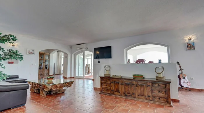 Villa for sale in Mijas