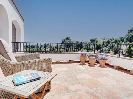 Villa for sale in Mijas