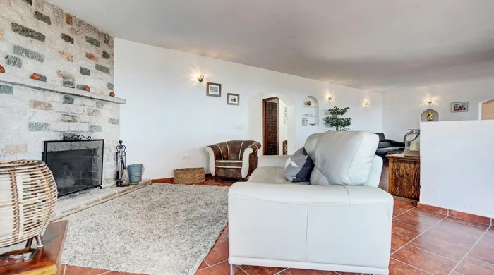 Villa for sale in Mijas
